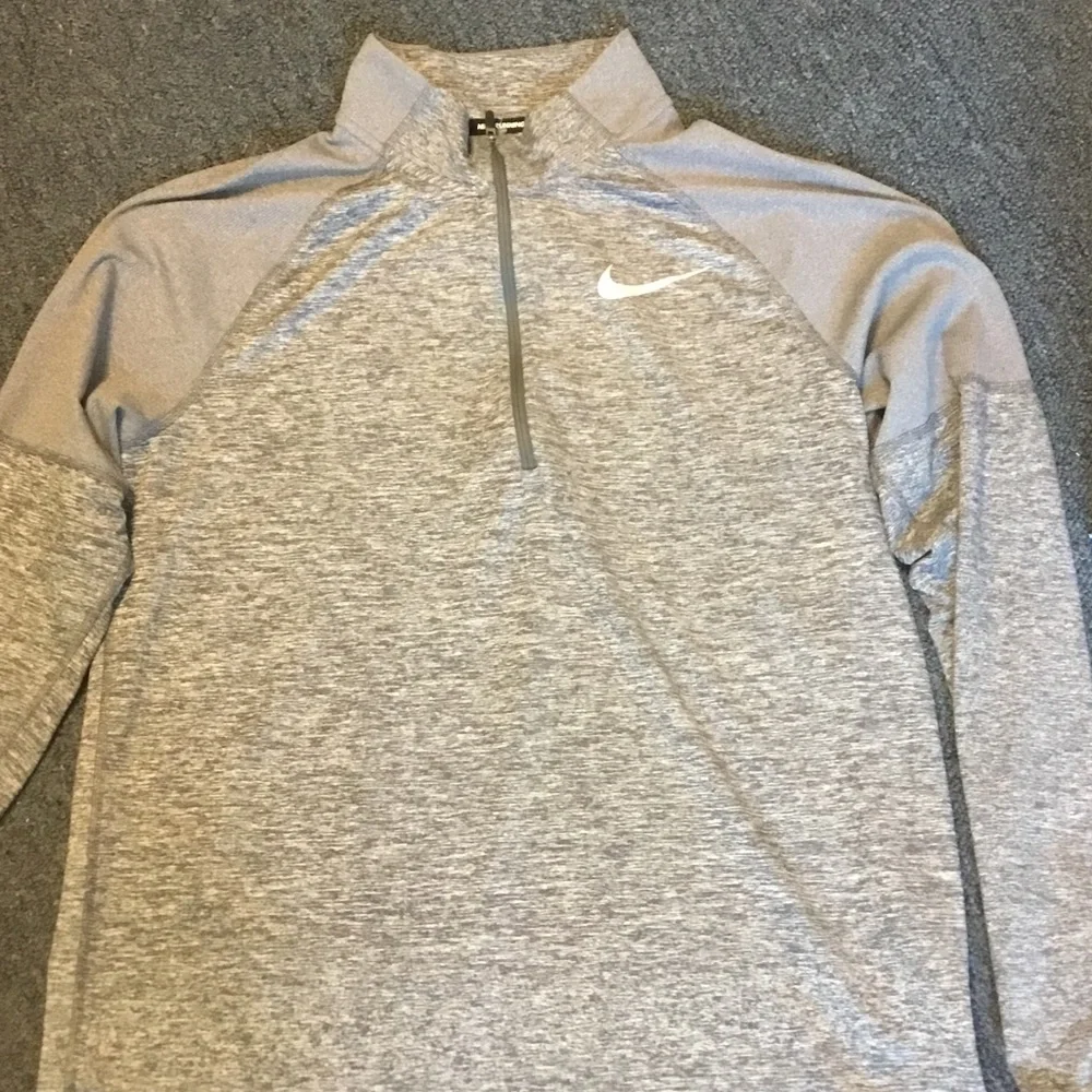 Nike Heather Gray Quarter-Zip Top